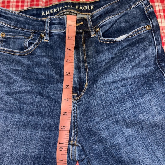 American Eagle Super Hi Rise Flare Blue Denim Jeans High Waisted Size 6 Regular - Picture 8 of 10